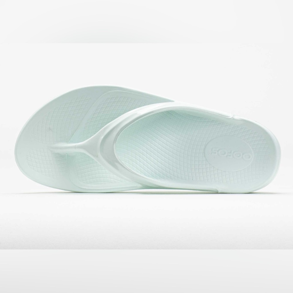 Oofos - Recovery Sandals - Ice blue women’s size 9 - worn once